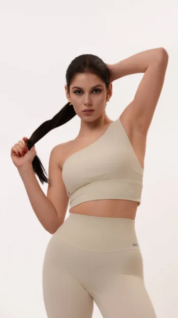 Off-shoulder Top
